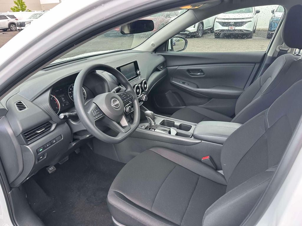 Used 2025 Nissan Sentra S FWD image 13