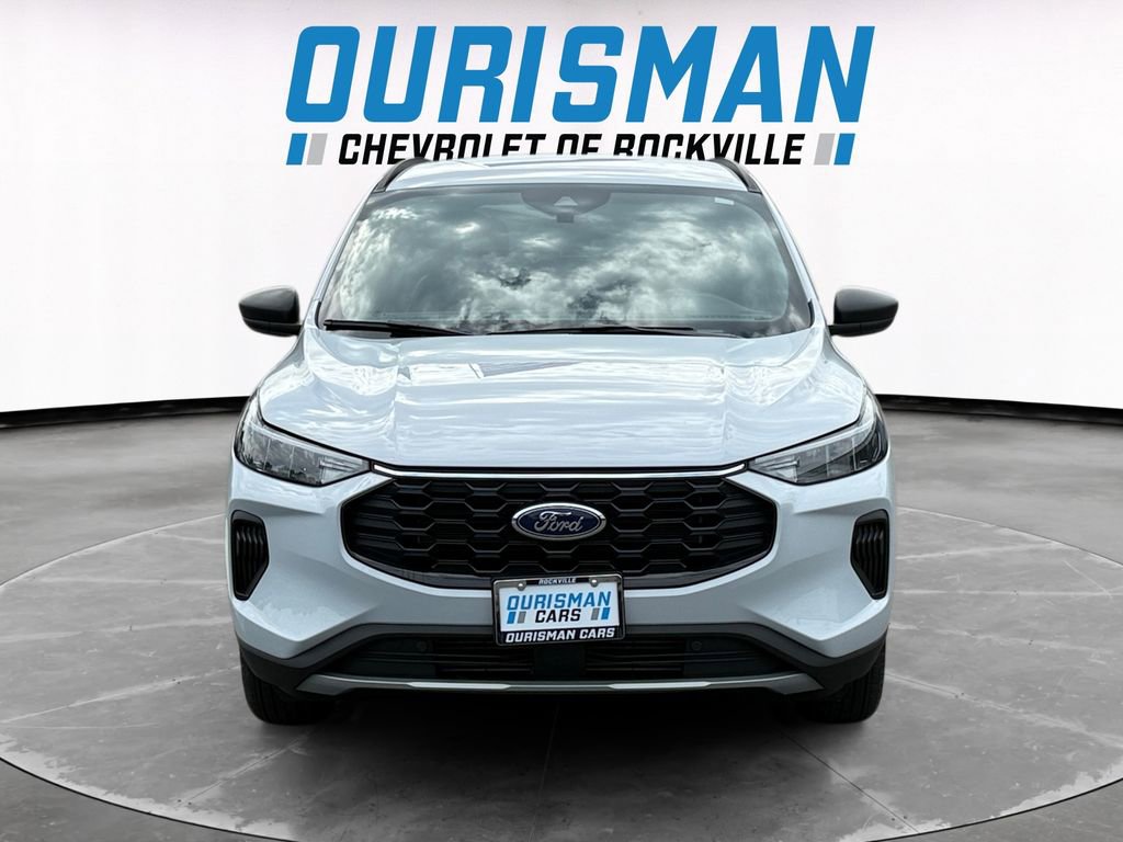 Used 2025 Ford Escape ST-Line w/ Tech Pack #1 image 8