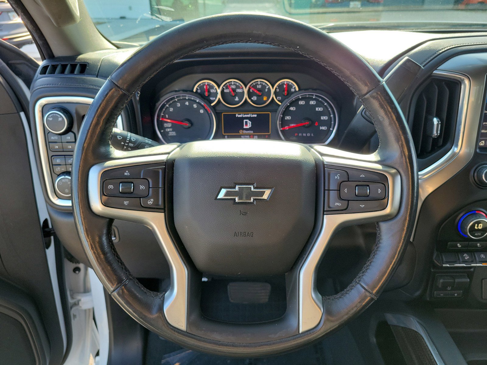 Used 2019 Chevrolet Silverado 1500 LT Trail Boss AWD/4WD image 17