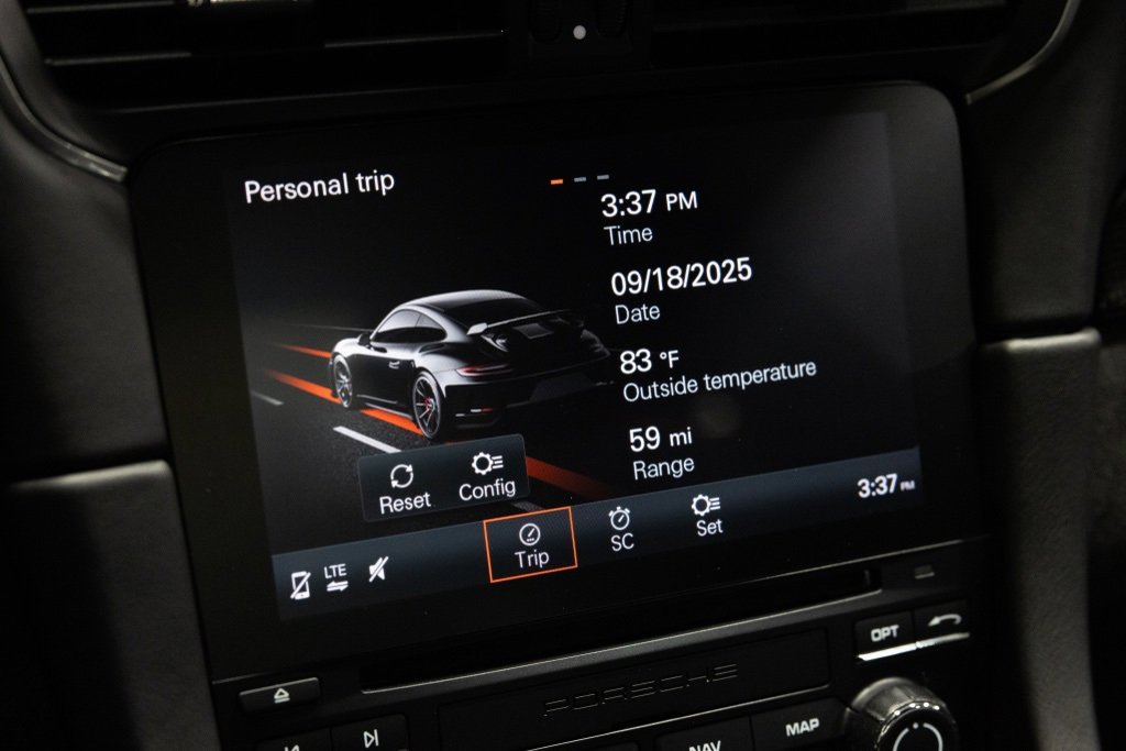 Used 2018 Porsche 911 GT3 image 58