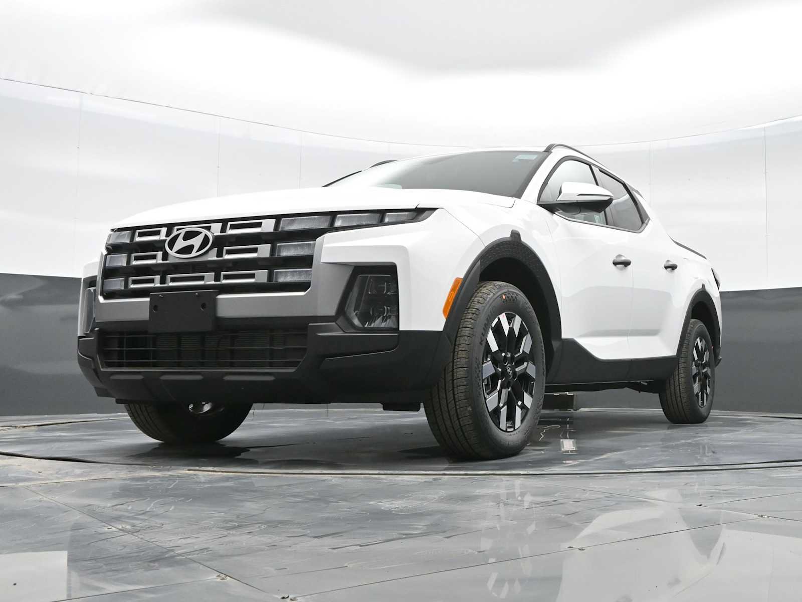Certified 2025 Hyundai Santa Cruz SEL AWD/4WD image 33