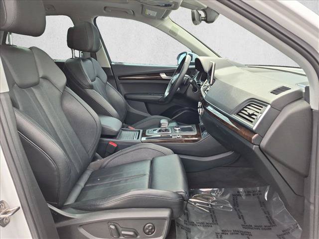 Used 2019 Audi Q5 2.0T Premium Plus w/ Premium Plus Package AWD/4WD image 22