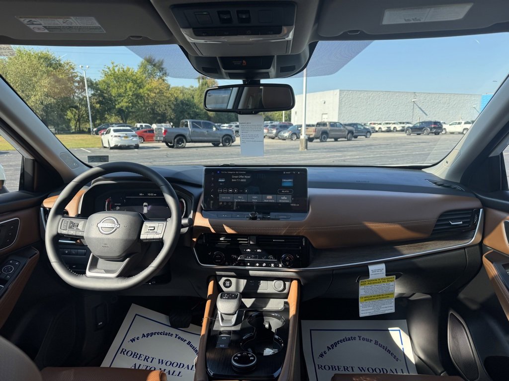 New 2026 Nissan Rogue Platinum image 12