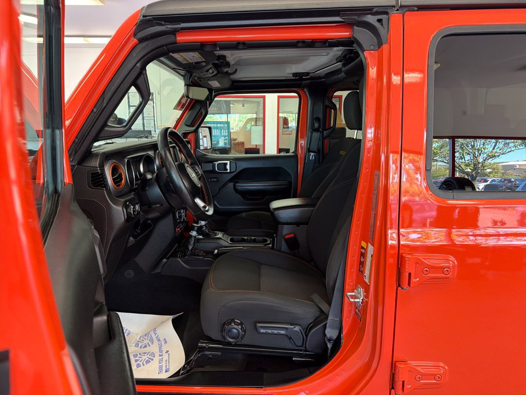 Certified 2023 Jeep Gladiator Mojave w/ Cold Weather Group AWD/4WD image 6