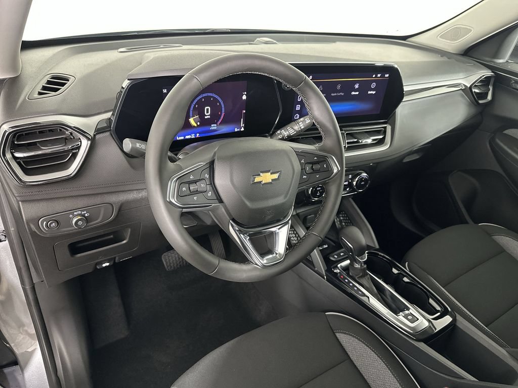 New 2026 Chevrolet TrailBlazer LT w/ Convenience Package AWD/4WD image 11