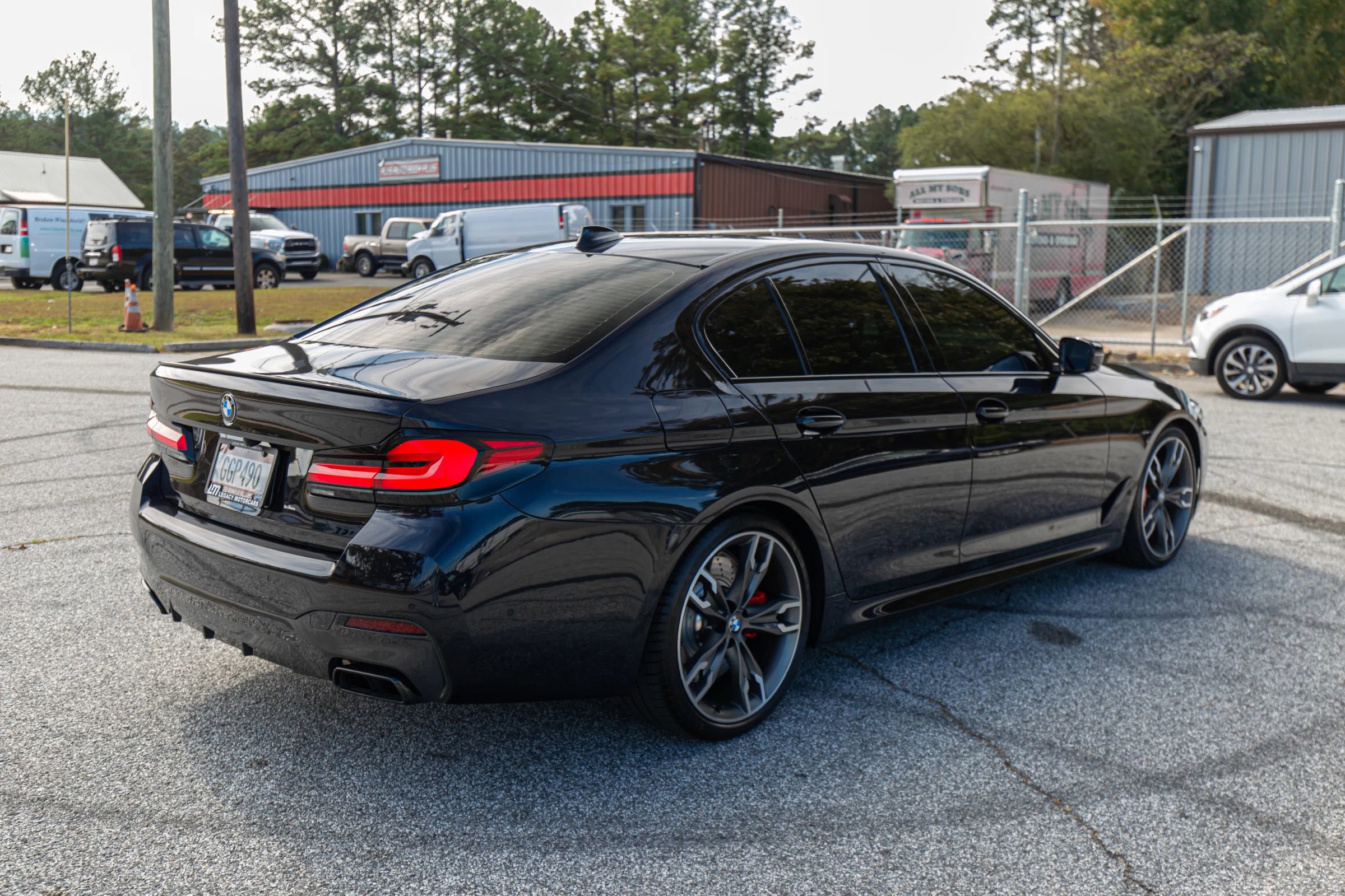 Used 2022 BMW M550i xDrive w/ Shadowloine Package image 15