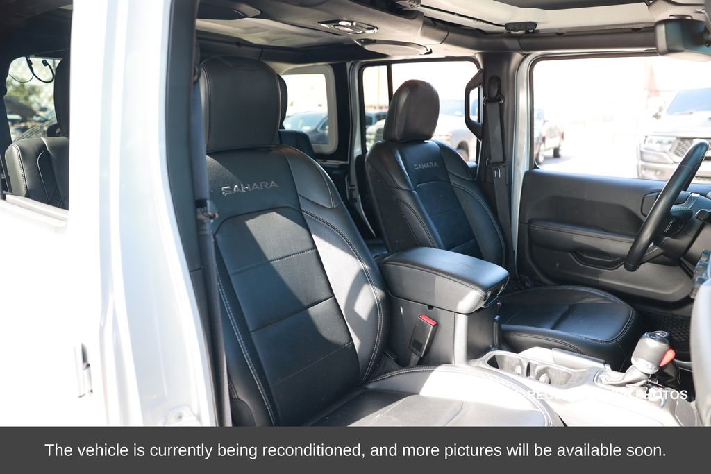 Used 2022 Jeep Wrangler Unlimited Sahara w/ Cold Weather Group image 15