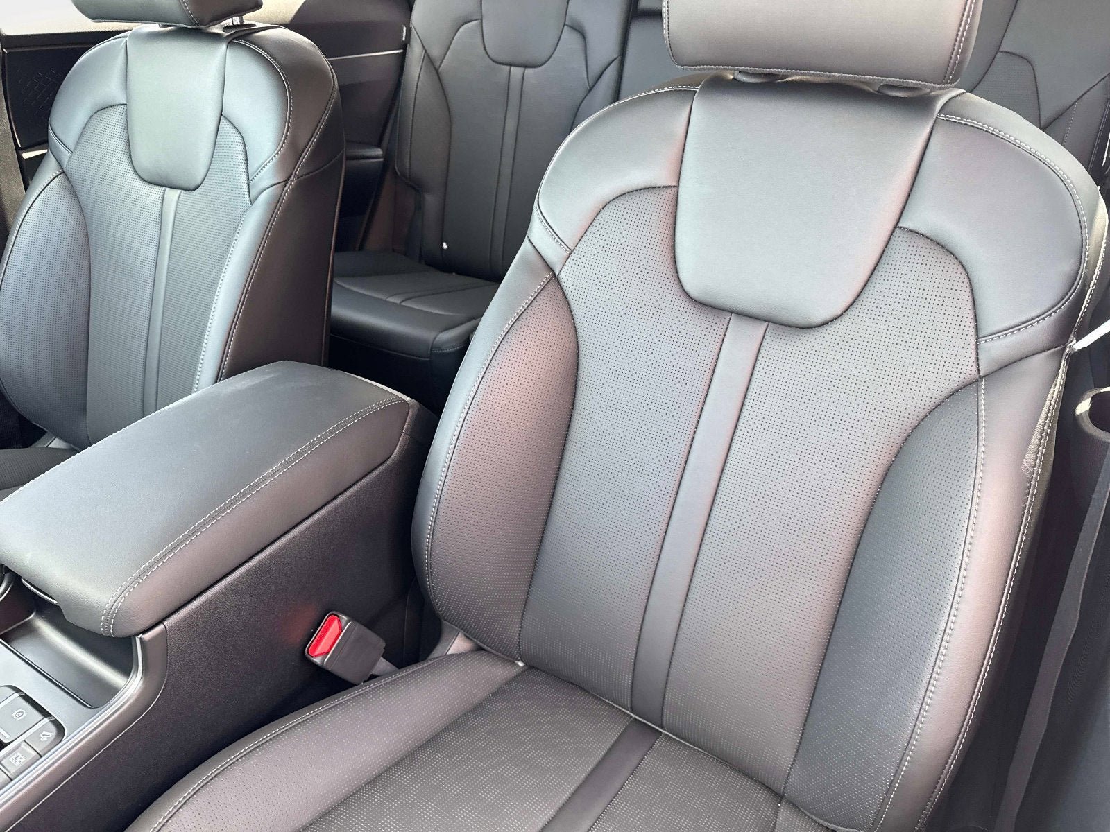 New 2026 Kia Sorento EX FWD image 15