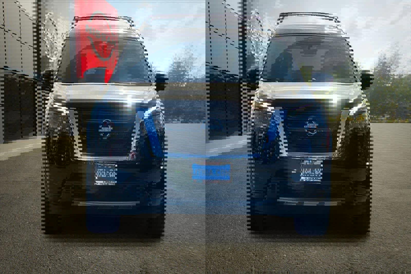 New 2025 Nissan Pathfinder SL image 11