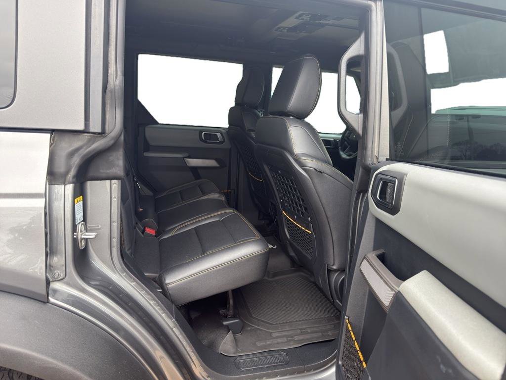 Used 2022 Ford Bronco Badlands w/ Sasquatch Package image 8