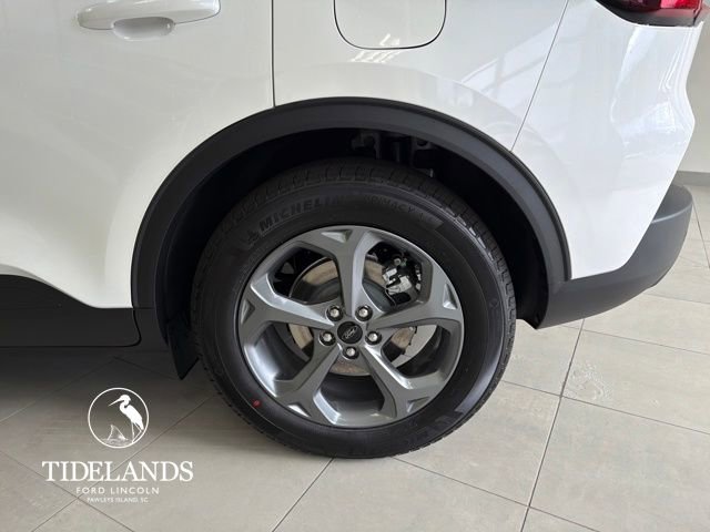 New 2026 Ford Escape ST-Line w/ Tech Pack #1 FWD image 30