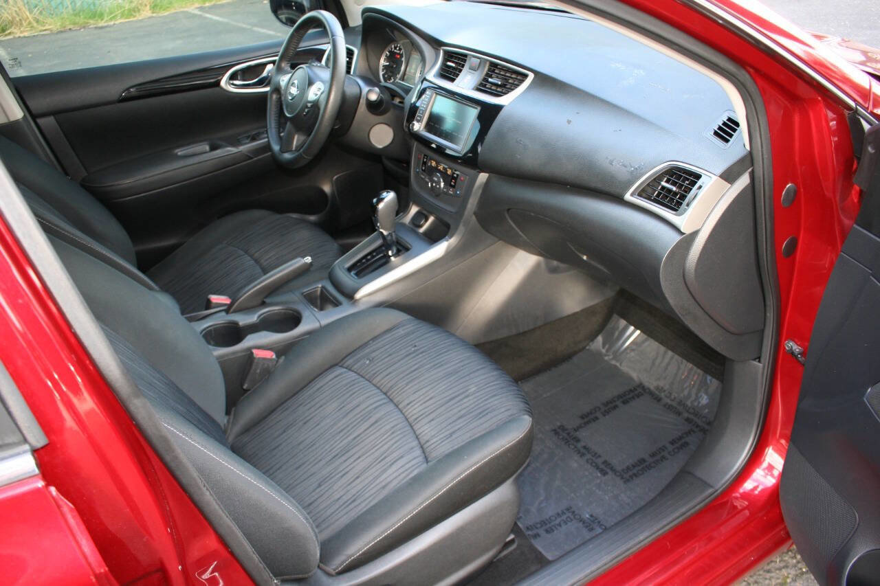 Used 2019 Nissan Sentra SV image 18
