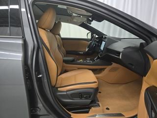 Used 2023 Lexus RZ 450e Premium w/ Technology Package image 7