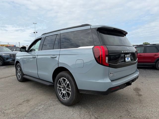 New 2026 Ford Expedition Active RWD image 6