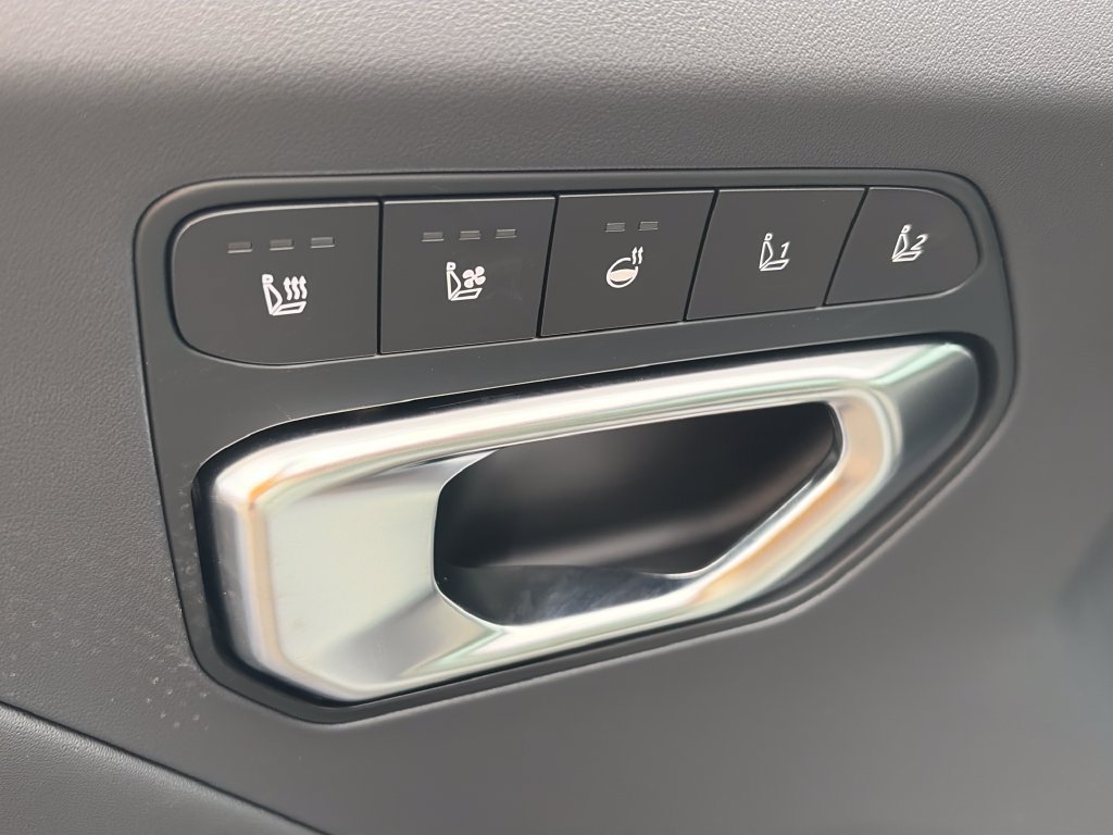 New 2026 Kia K4 GT-Line w/ GT-Line Premium Package FWD image 19
