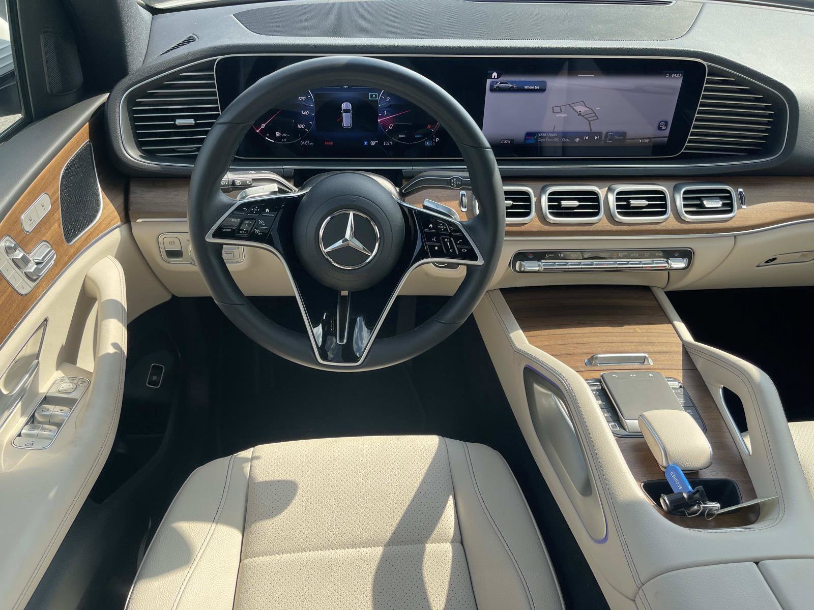 Certified 2025 Mercedes-Benz GLE 450 4MATIC image 14