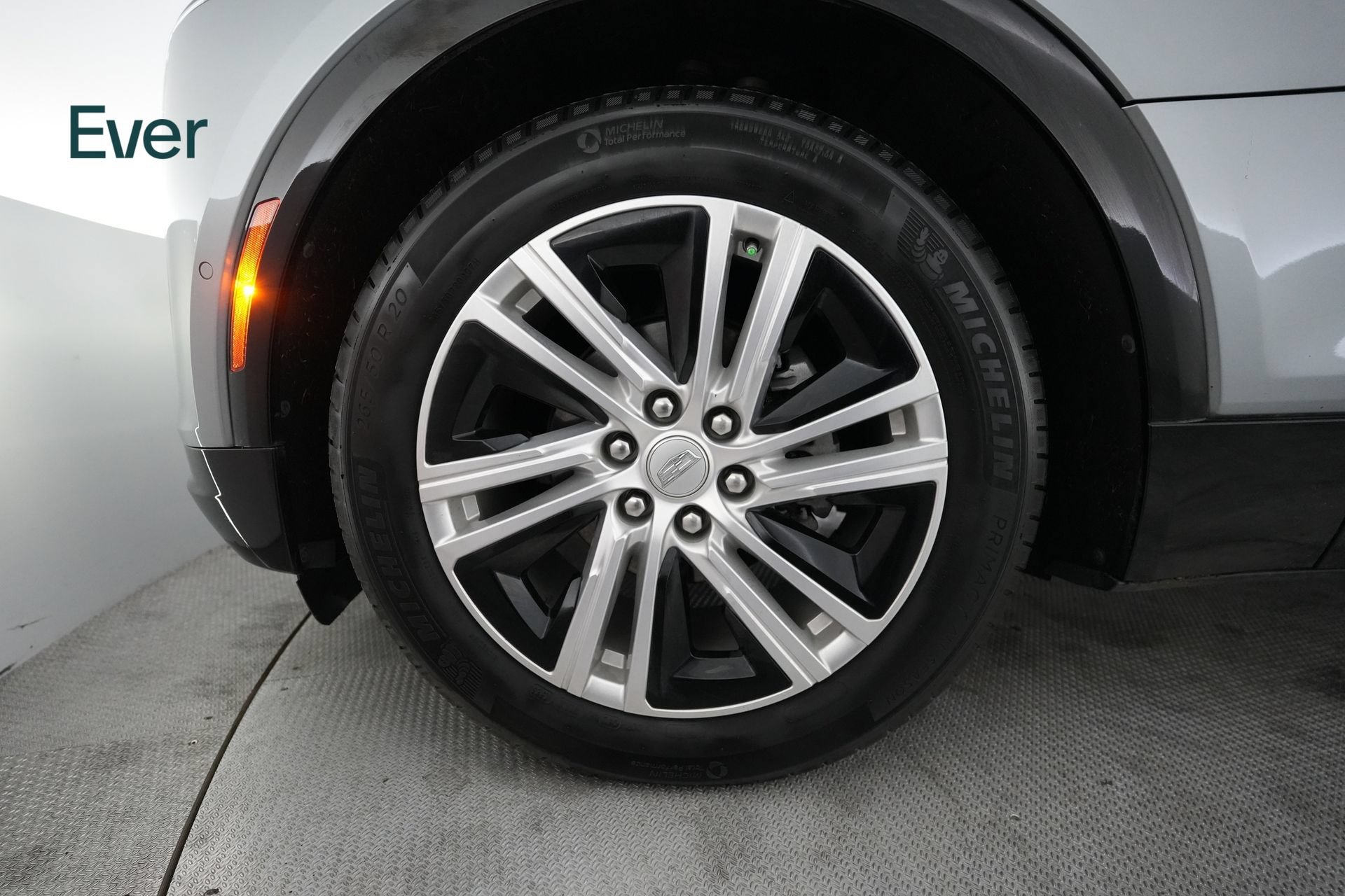 Used 2024 Cadillac Lyriq Tech w/ Driver Assist Package AWD/4WD image 19