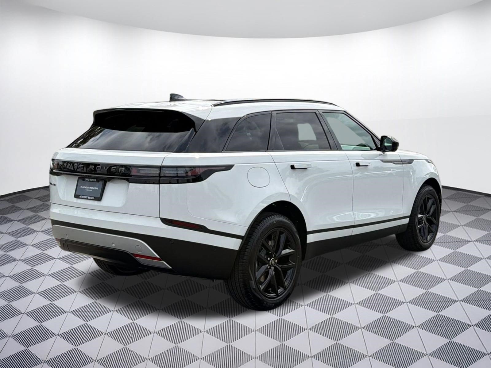 New 2026 Land Rover Range Rover Velar S AWD/4WD image 9