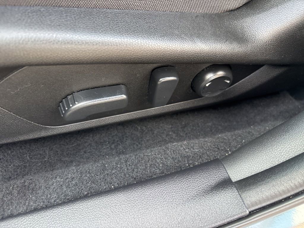 Certified 2024 Subaru Crosstrek 2.0i Premium AWD/4WD image 19