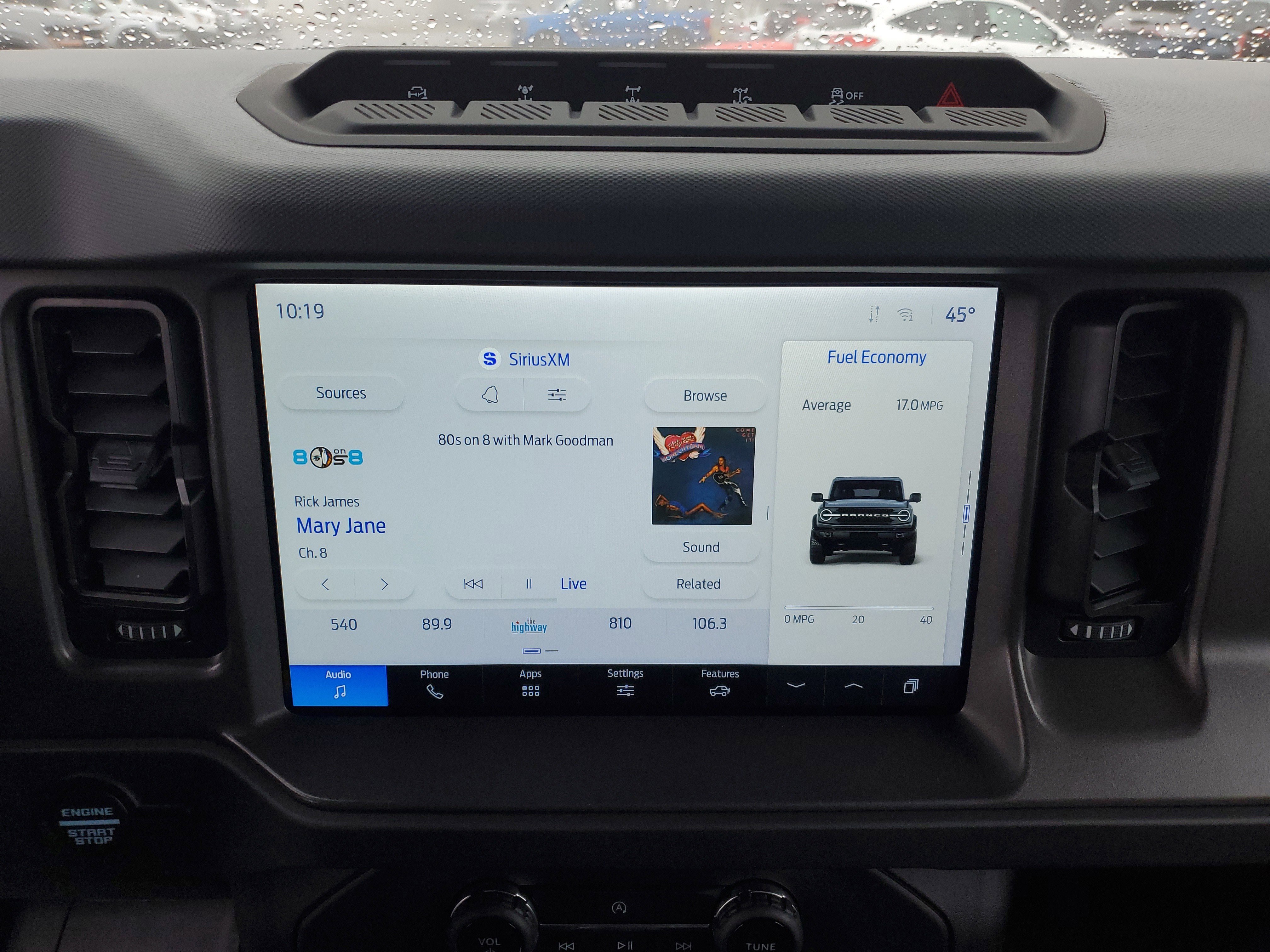 Used 2025 Ford Bronco Badlands image 24