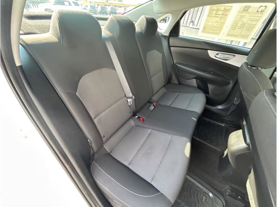 Used 2023 Kia Forte LXS image 21