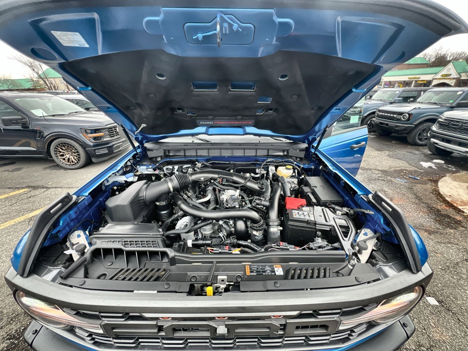 New 2025 Ford Bronco Raptor image 28