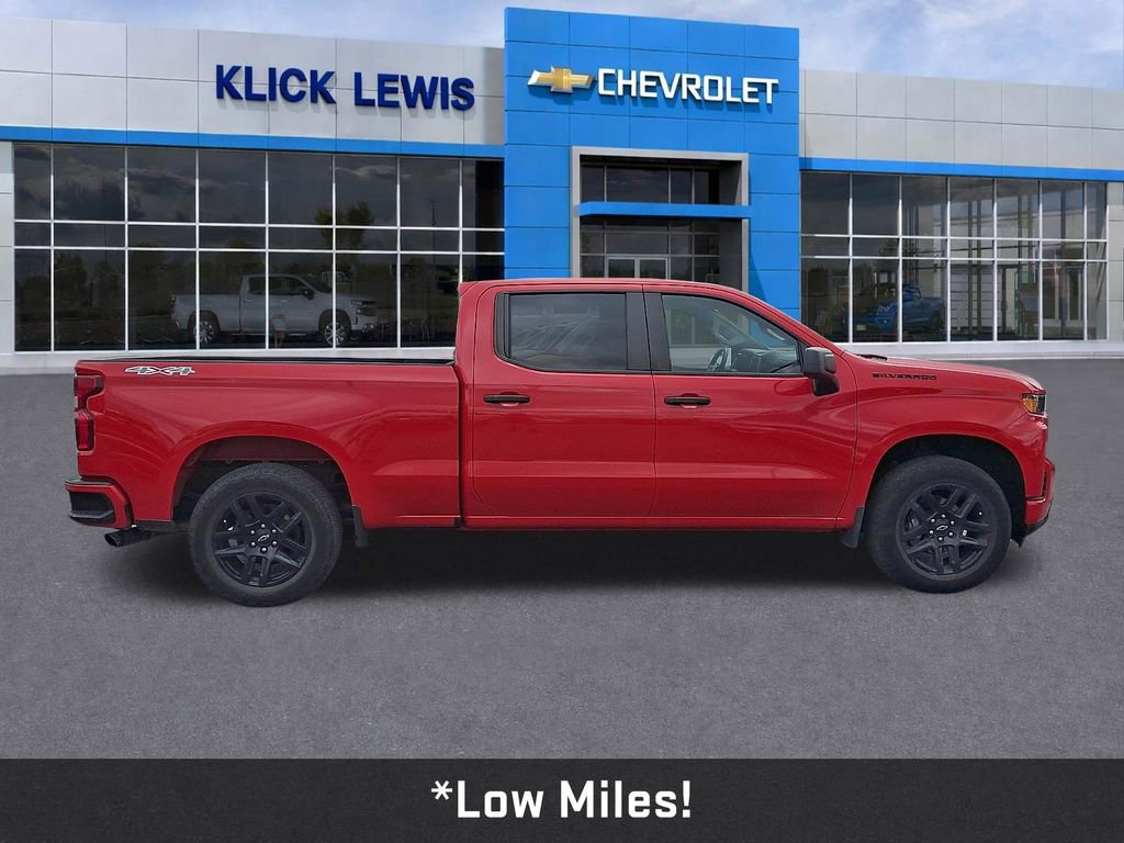 Used 2022 Chevrolet Silverado 1500 Custom w/ Rally Edition AWD/4WD image 9