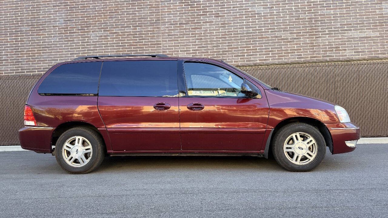 Used 2006 Ford Freestar SEL FWD image 3