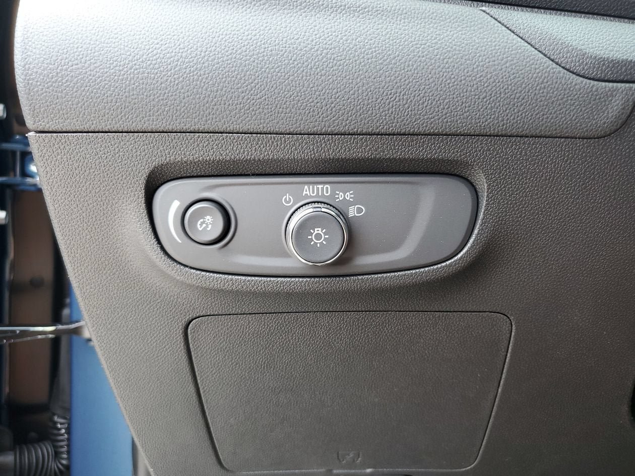 New 2026 Buick Encore GX Sport Touring w/ Comfort Package FWD image 29