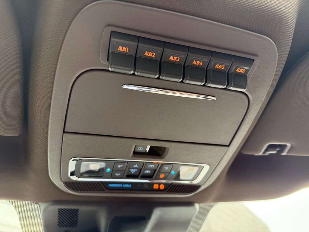 Used 2026 Ford F450 King Ranch w/ Chrome Package image 46