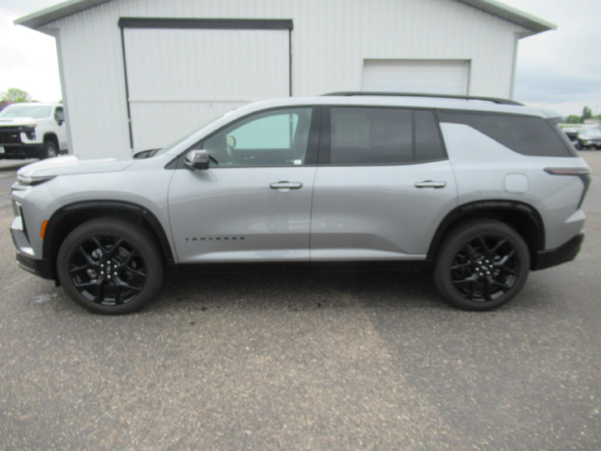 Certified 2024 Chevrolet Traverse RS w/ LPO, Floor Liner Package AWD/4WD image 8