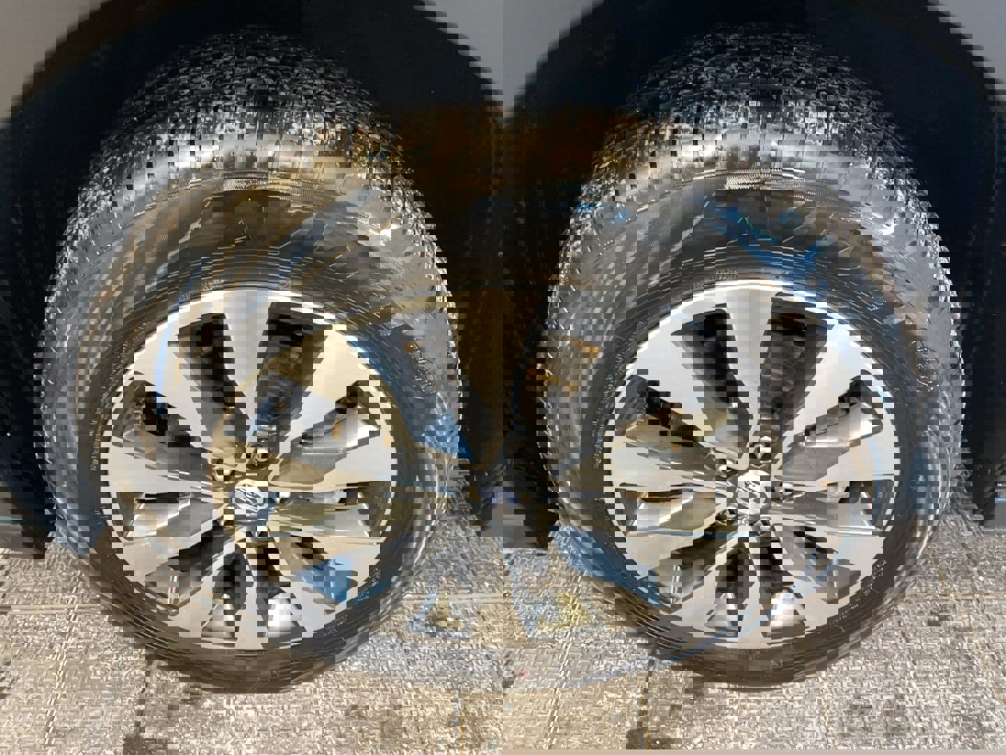 Used 2023 Subaru Outback Limited image 5