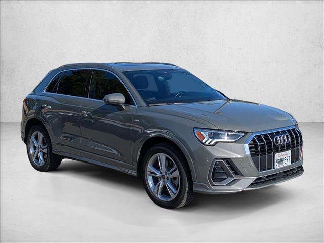 Used 2022 Audi Q3 2.0T Premium Plus w/ Premium Plus Package image 6