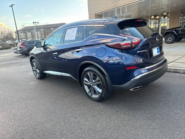Used 2023 Nissan Murano Platinum w/ Cargo Package image 2