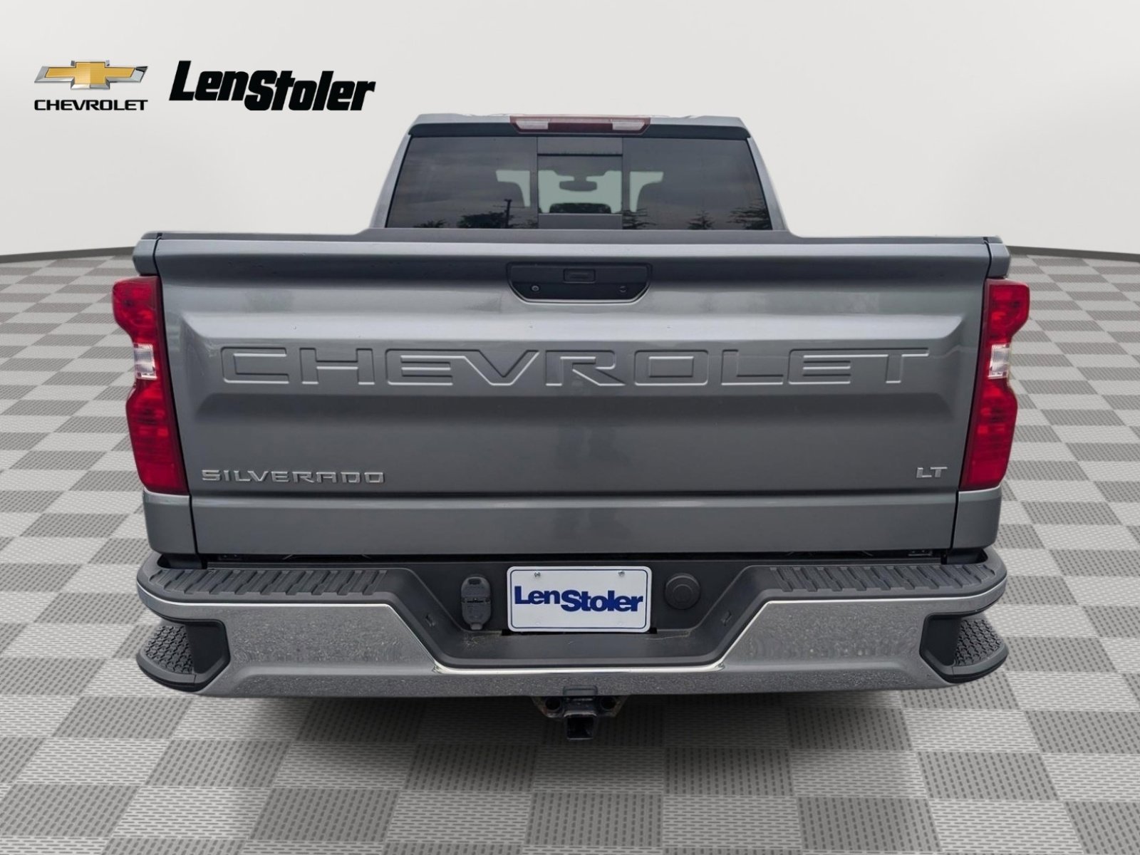 Used 2021 Chevrolet Silverado 1500 LT w/ Convenience Package II AWD/4WD image 4