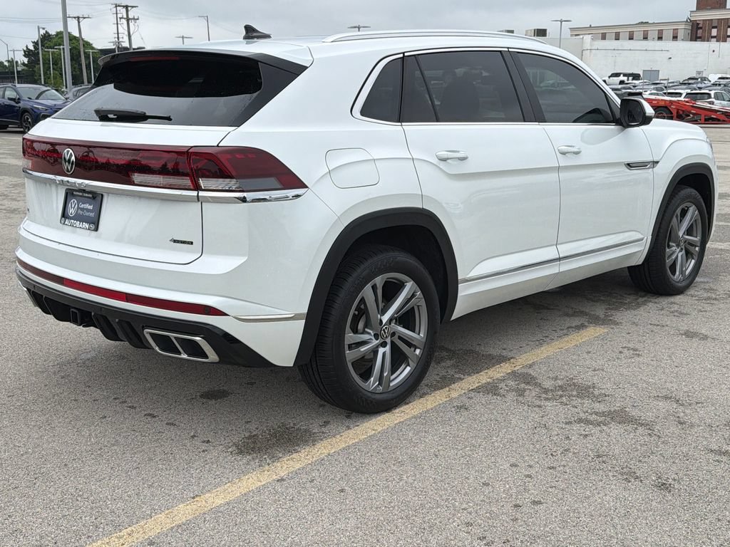 Certified 2024 Volkswagen Atlas Cross Sport SEL R-Line AWD/4WD image 6
