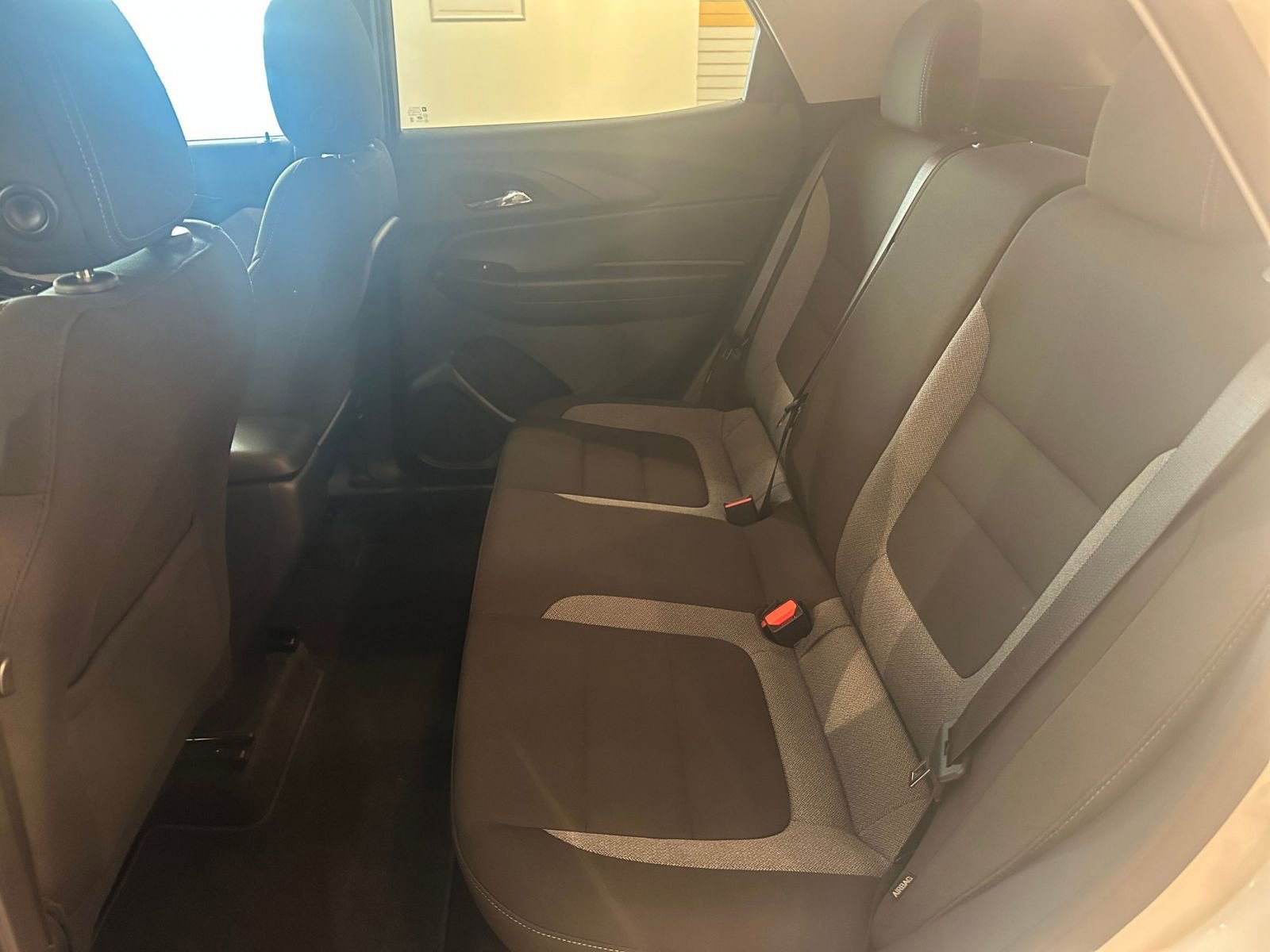 Used 2025 Chevrolet TrailBlazer LT image 39