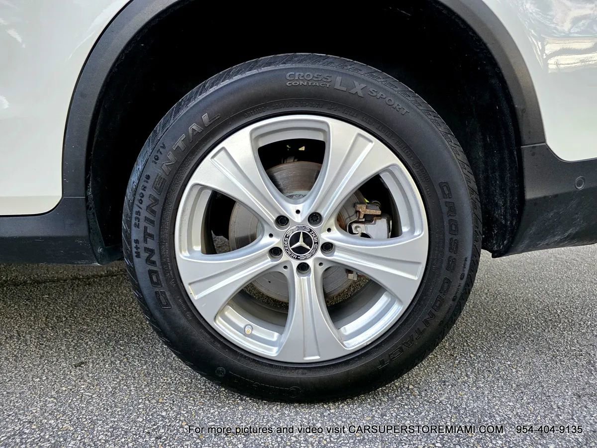 Used 2018 Mercedes-Benz GLC 300 w/ Premium Package image 87