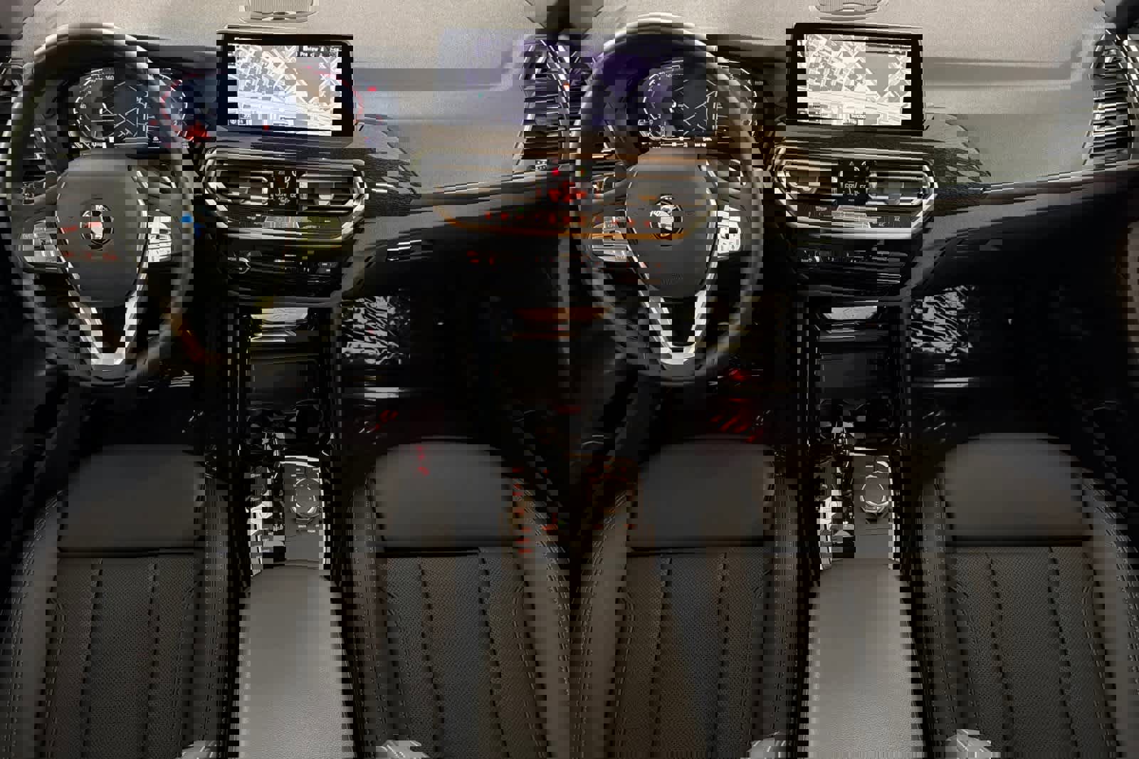 Used 2023 BMW X3 sDrive30i image 3