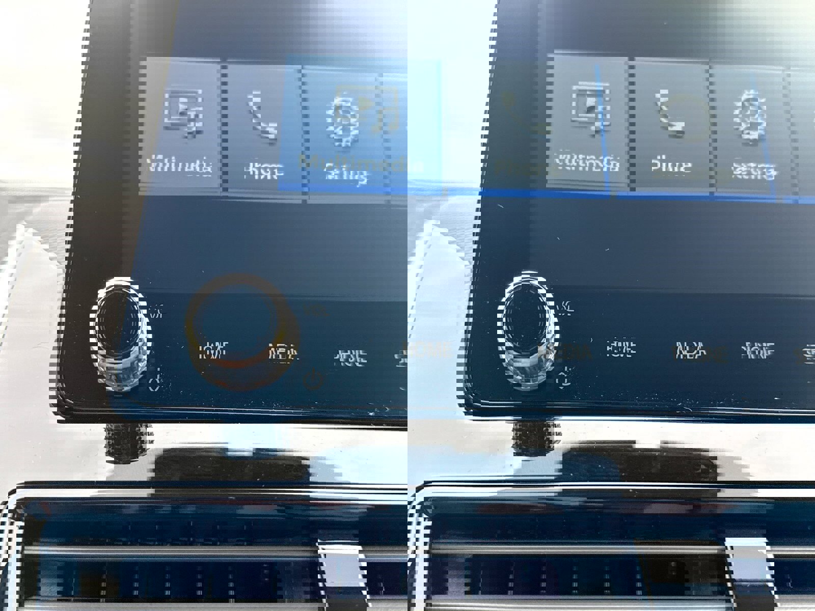 New 2026 Mitsubishi Eclipse Cross AWD image 30