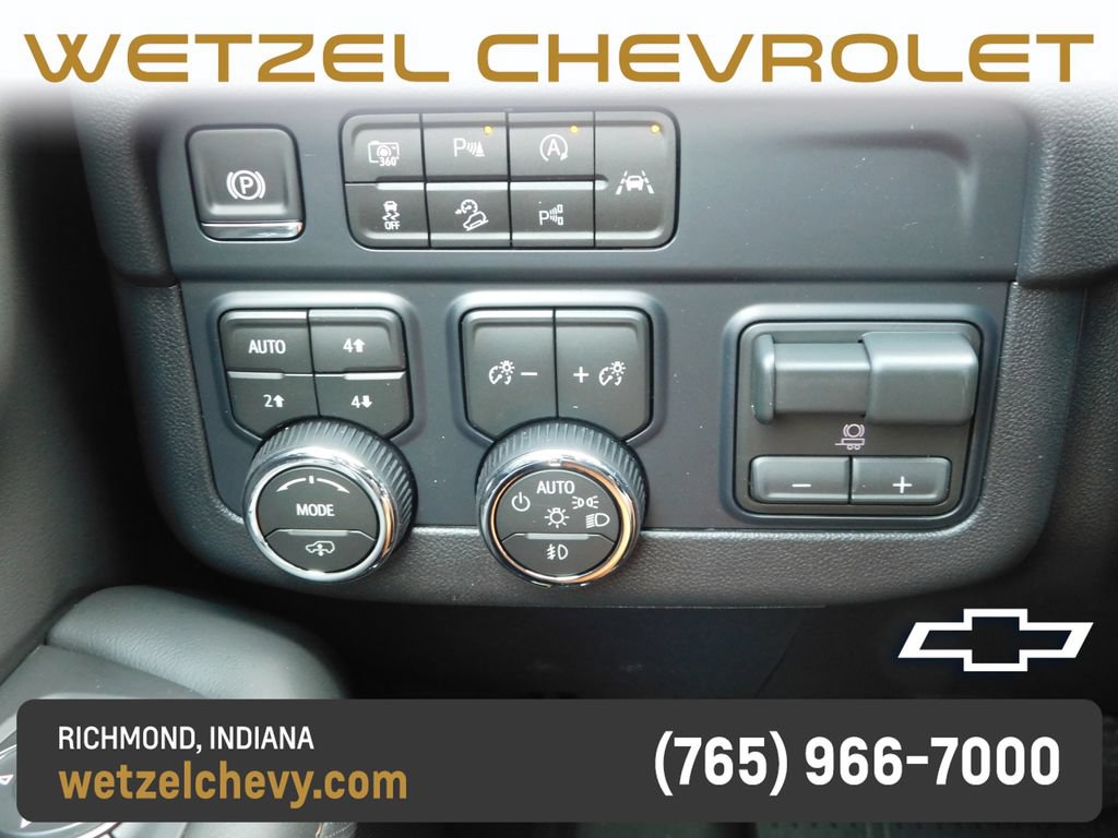 New 2026 Chevrolet Suburban High Country AWD/4WD image 41