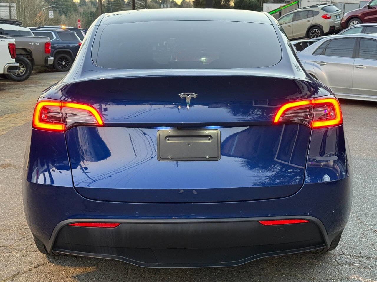 Used 2021 Tesla Model Y Long Range image 5