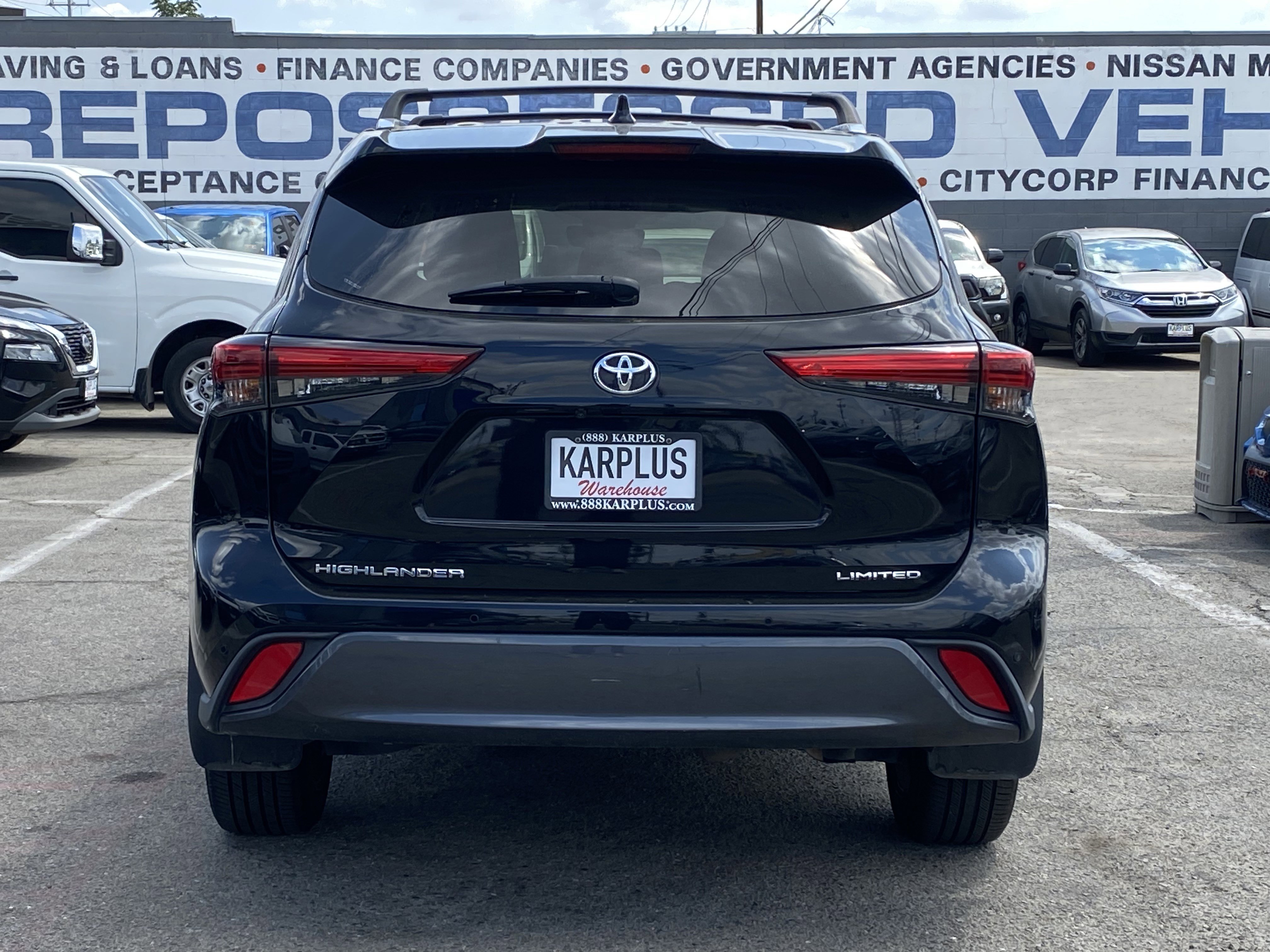 Used 2021 Toyota Highlander Limited image 8