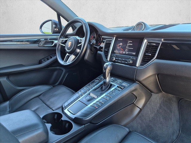 Used 2018 Porsche Macan S AWD/4WD image 23