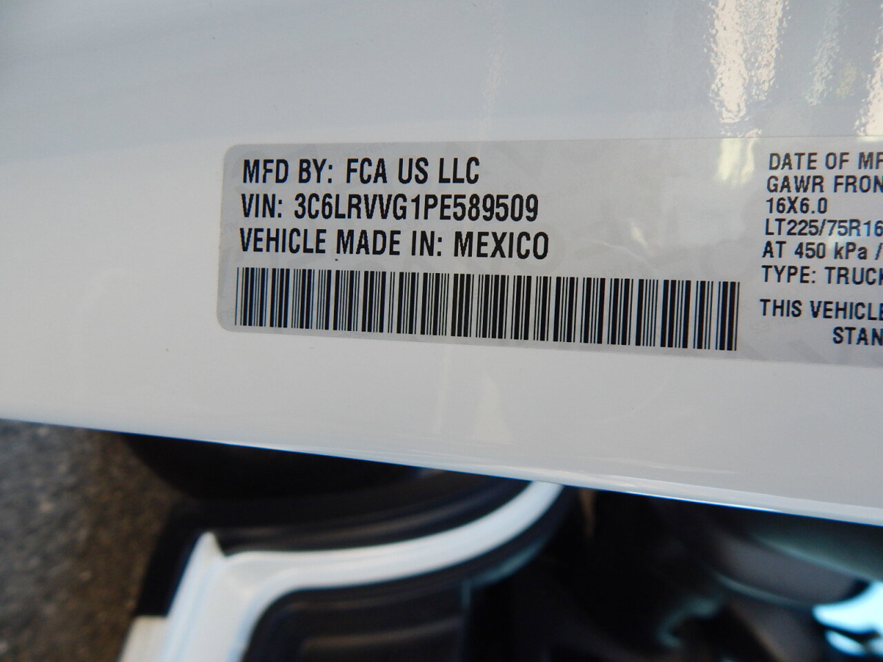 Used 2023 RAM ProMaster 2500 image 28