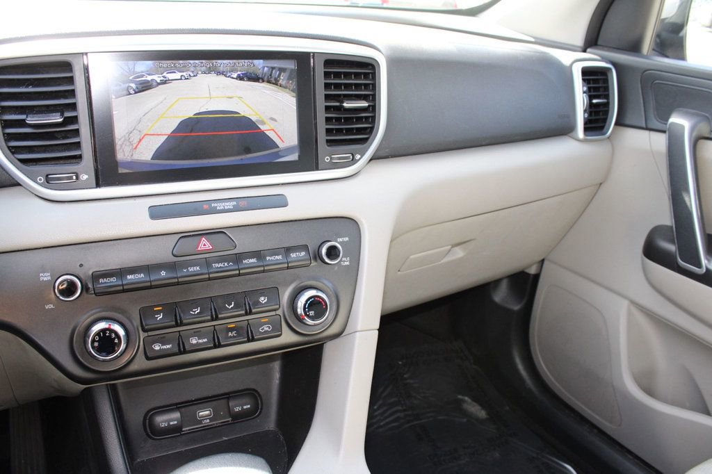 Used 2020 Kia Sportage LX FWD image 20