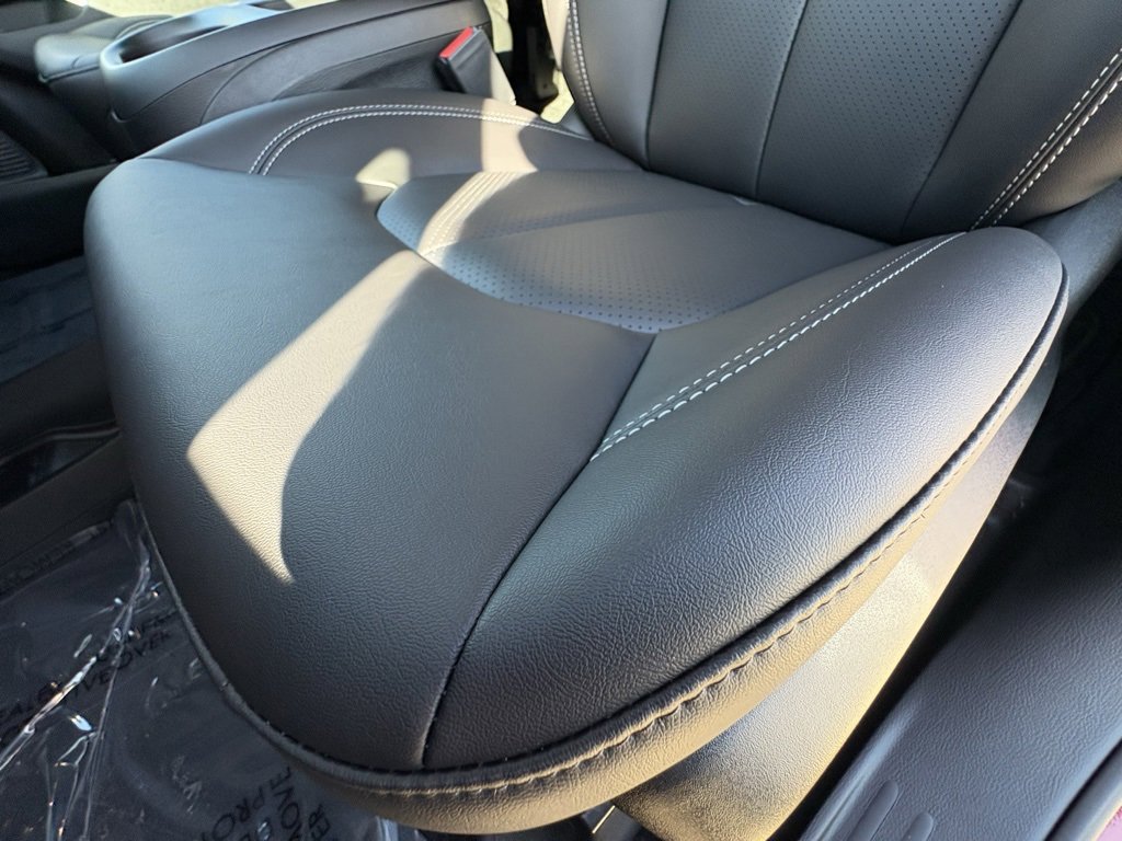 New 2026 Chrysler Pacifica Select image 37