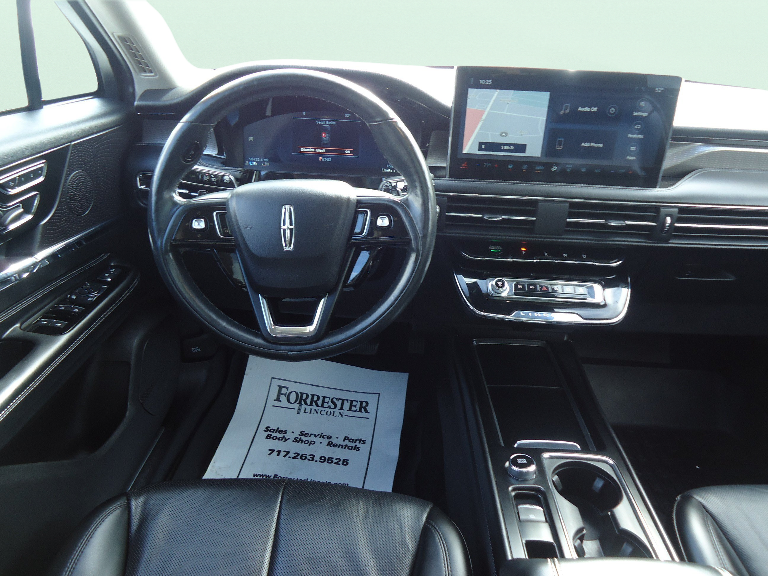 Used 2023 Lincoln Corsair Reserve w/ Equipment Group 201A AWD/4WD image 11