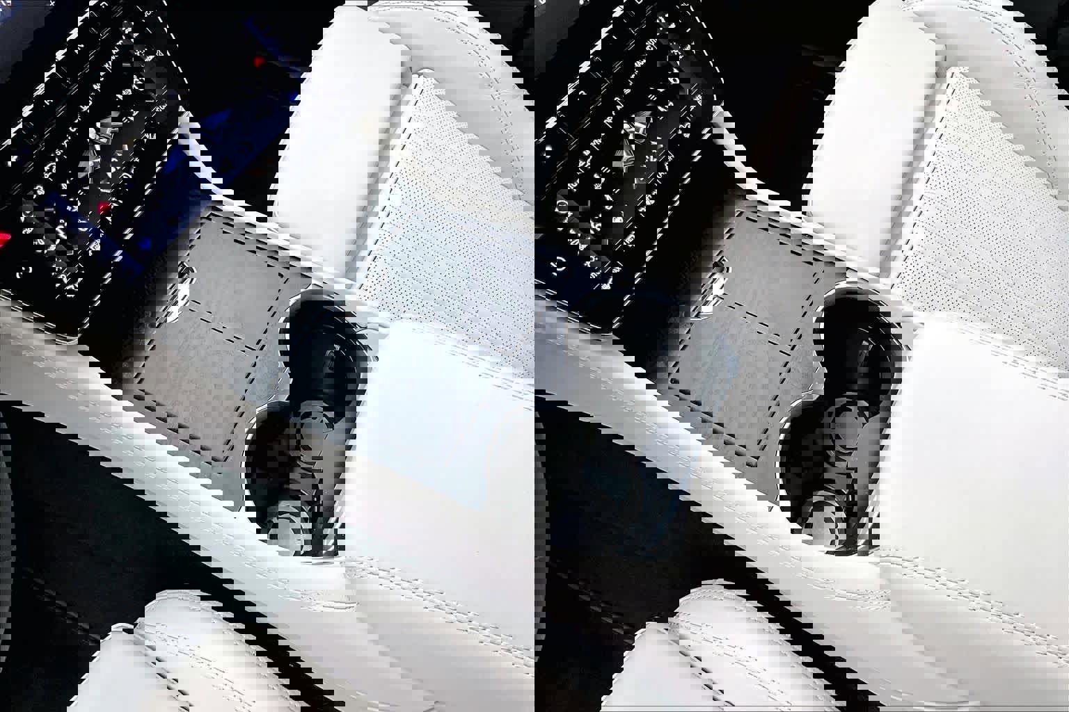 Used 2024 Maserati Grecale Modena image 16