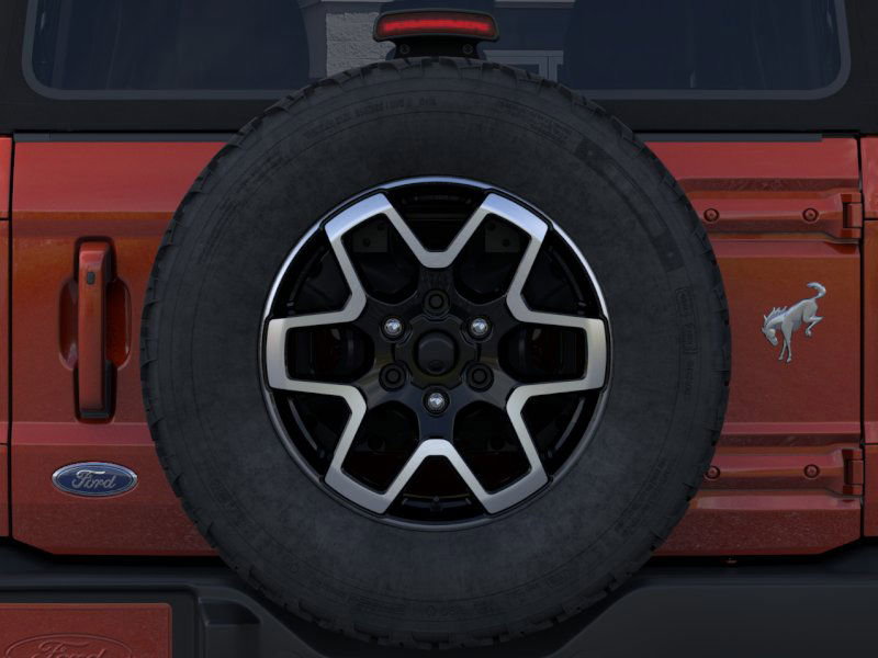 New 2024 Ford Bronco Outer Banks image 24